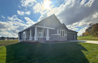 Glowing House for Video - Option - 1