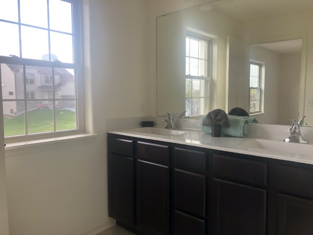 1406 Grandview Court, Grandview Heights, Watertown, Wisconsin, United States 53098, 4 Bedrooms Bedrooms, ,2.5 BathroomsBathrooms,Home,Sold,Grandview Court,2,1279