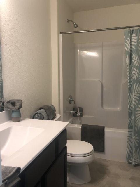 1406 Grandview Court, Grandview Heights, Watertown, Wisconsin, United States 53098, 4 Bedrooms Bedrooms, ,2.5 BathroomsBathrooms,Home,Sold,Grandview Court,2,1279