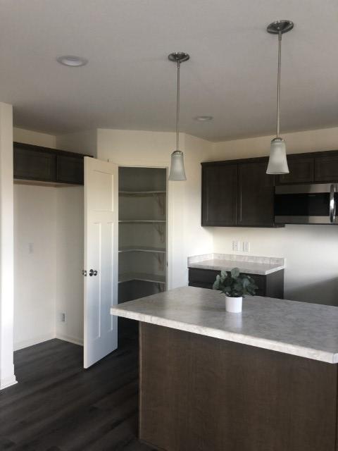 1406 Grandview Court, Grandview Heights, Watertown, Wisconsin, United States 53098, 4 Bedrooms Bedrooms, ,2.5 BathroomsBathrooms,Home,Sold,Grandview Court,2,1279