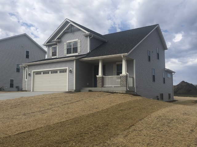 1406 Grandview Court, Grandview Heights, Watertown, Wisconsin, United States 53098, 4 Bedrooms Bedrooms, ,2.5 BathroomsBathrooms,Home,Sold,Grandview Court,2,1279