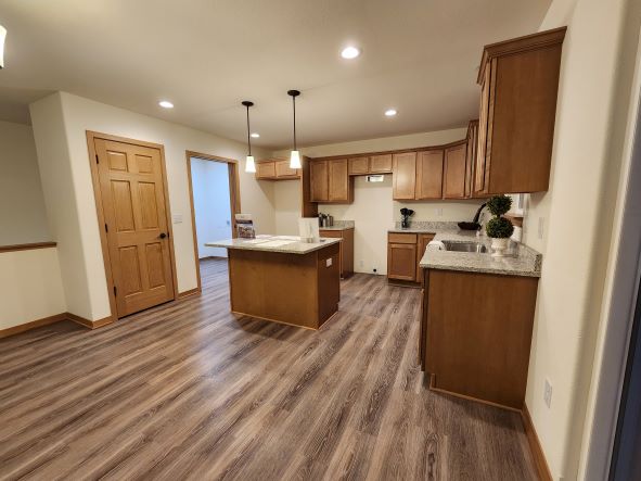 1790 Morgan Station Ct, Morgan Station, Oconomowoc, Wisconsin, United States 53066, 3 Bedrooms Bedrooms, ,2 BathroomsBathrooms,Home,Sold,Morgan Station Ct,1326