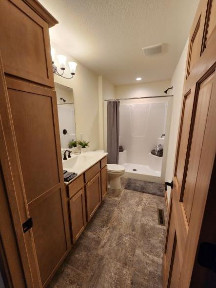 1790 Morgan Station Ct, Morgan Station, Oconomowoc, Wisconsin, United States 53066, 3 Bedrooms Bedrooms, ,2 BathroomsBathrooms,Home,Sold,Morgan Station Ct,1326