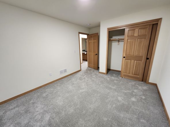 1790 Morgan Station Ct, Morgan Station, Oconomowoc, Wisconsin, United States 53066, 3 Bedrooms Bedrooms, ,2 BathroomsBathrooms,Home,Sold,Morgan Station Ct,1326