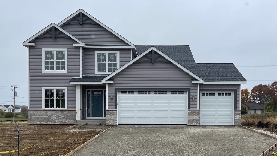 1710 Morgan Station Ct, Morgan Station, Oconomowoc, Wisconsin, United States 53066, 4 Bedrooms Bedrooms, ,2.5 BathroomsBathrooms,Home,Sold,Morgan Station Ct,1327