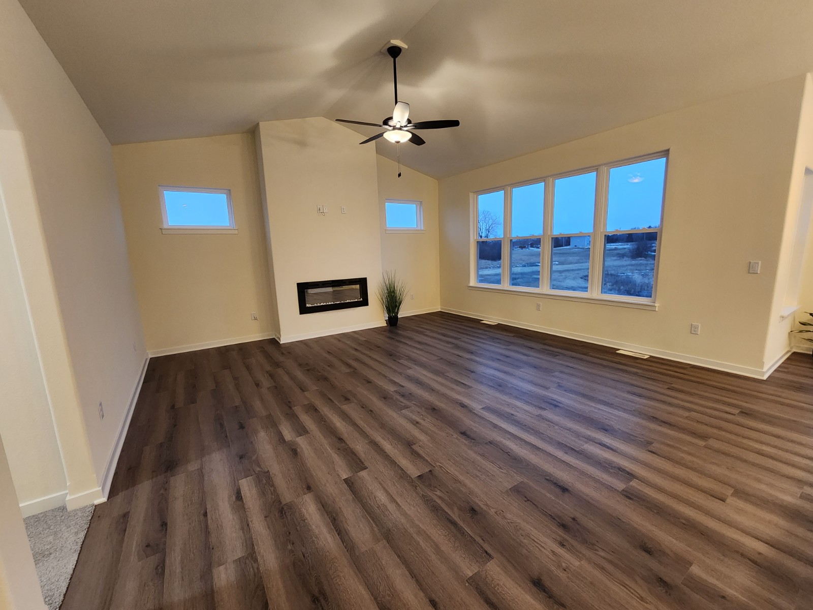 1737 Arthurs Pass, Morgan Station, Oconomowoc, Wisconsin, United States 53066, 3 Bedrooms Bedrooms, ,2 BathroomsBathrooms,Home,Sold,Arthurs Pass,1347