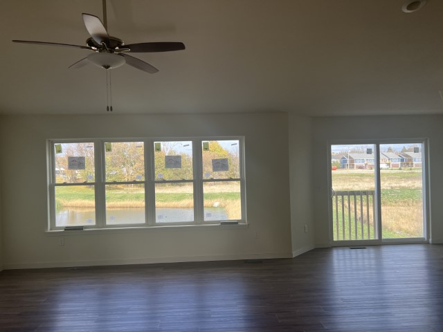 120 Tyranena Terrace, Tyranena Point, Lake Mills, Wisconsin, United States 53551, 3 Bedrooms Bedrooms, ,2 BathroomsBathrooms,Home,Sold,Tyranena Terrace,1358