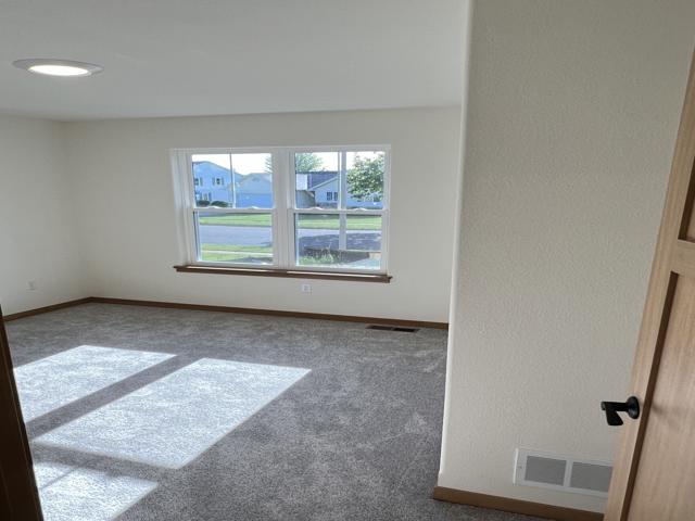 513 Pheasant Trail, Morning Side Estates, Deerfield, Wisconsin, United States 53531, 3 Bedrooms Bedrooms, ,2 BathroomsBathrooms,Home,Sold,Pheasant Trail,1366