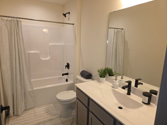 400 Ridgeview Ct, Brookstone Meadows, Lake Mills, Wisconsin, United States 53551, 4 Bedrooms Bedrooms, 0 ,2.5 BathroomsBathrooms,Home,Sold,Ridgeview Ct,0,1457