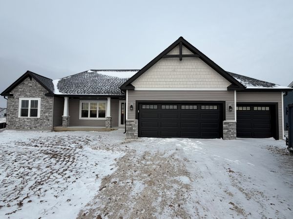 1742 Whalen Drive, Prairie Creek, Oconomowoc, Wisconsin, United States 53066, 3 Bedrooms Bedrooms, 0 ,2 BathroomsBathrooms,Home,Sold,Whalen Drive,0,1473