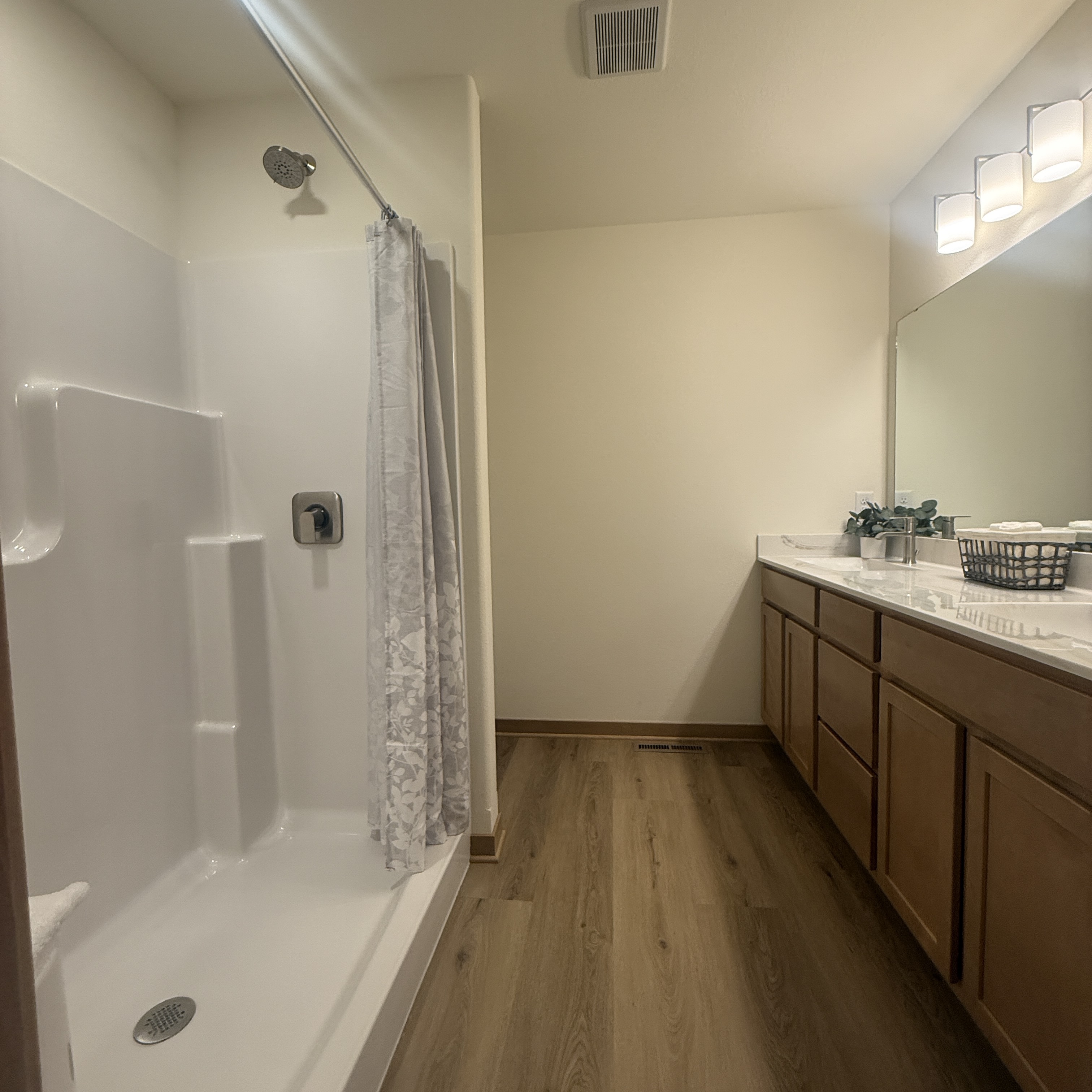 1313 Peony Place, Ridge View Estates, Fort Atkinson, Wisconsin, United States 53538, 3 Bedrooms Bedrooms, 0 ,2 BathroomsBathrooms,Home,For Sale,Peony Place,0,1488