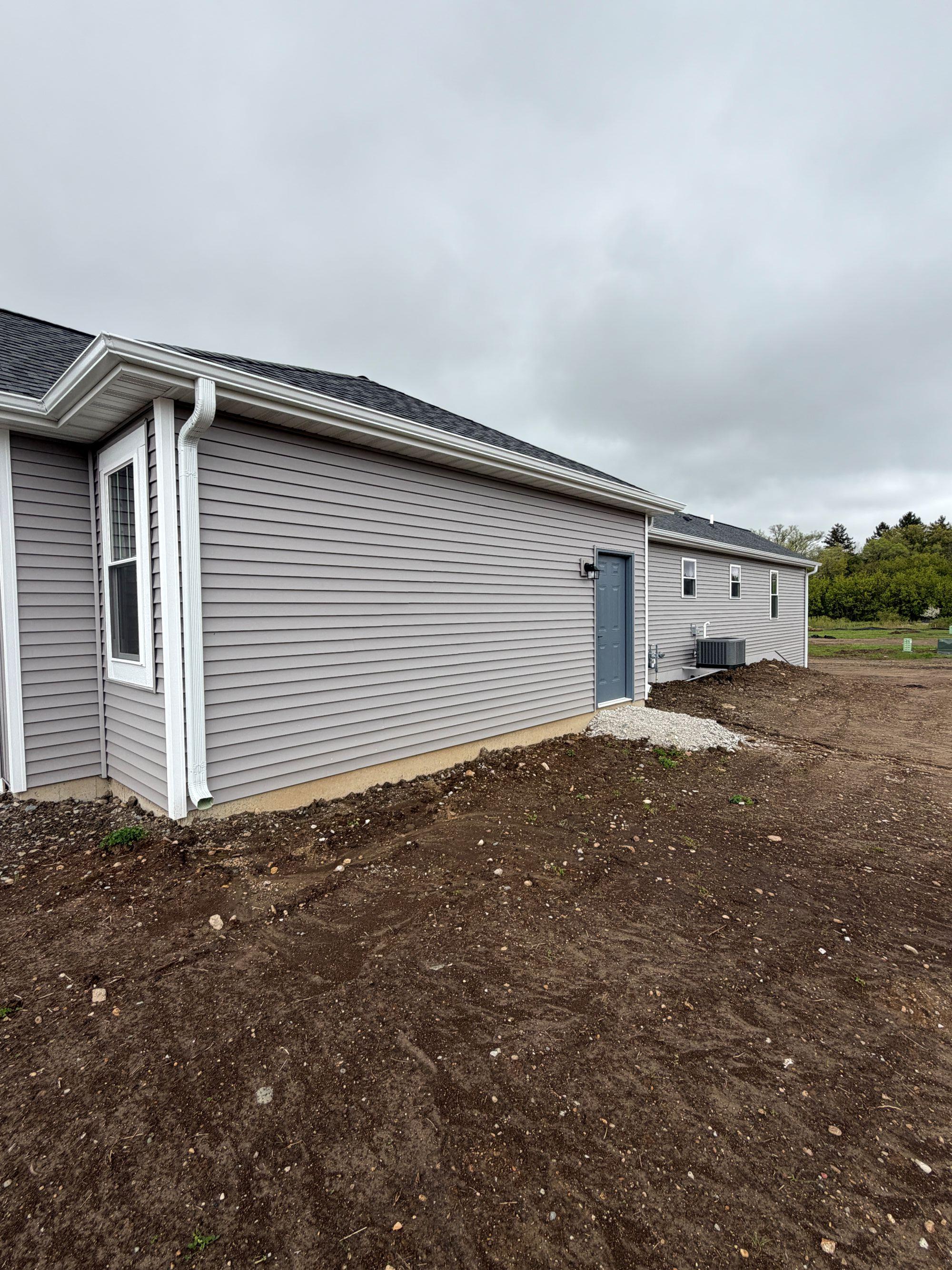 121 Resort Dr, Pleasant Park, Johnson Creek, Wisconsin, United States 53038, 3 Bedrooms Bedrooms, 0 ,2 BathroomsBathrooms,Home,Accepted Offer,Resort Dr,0,1489
