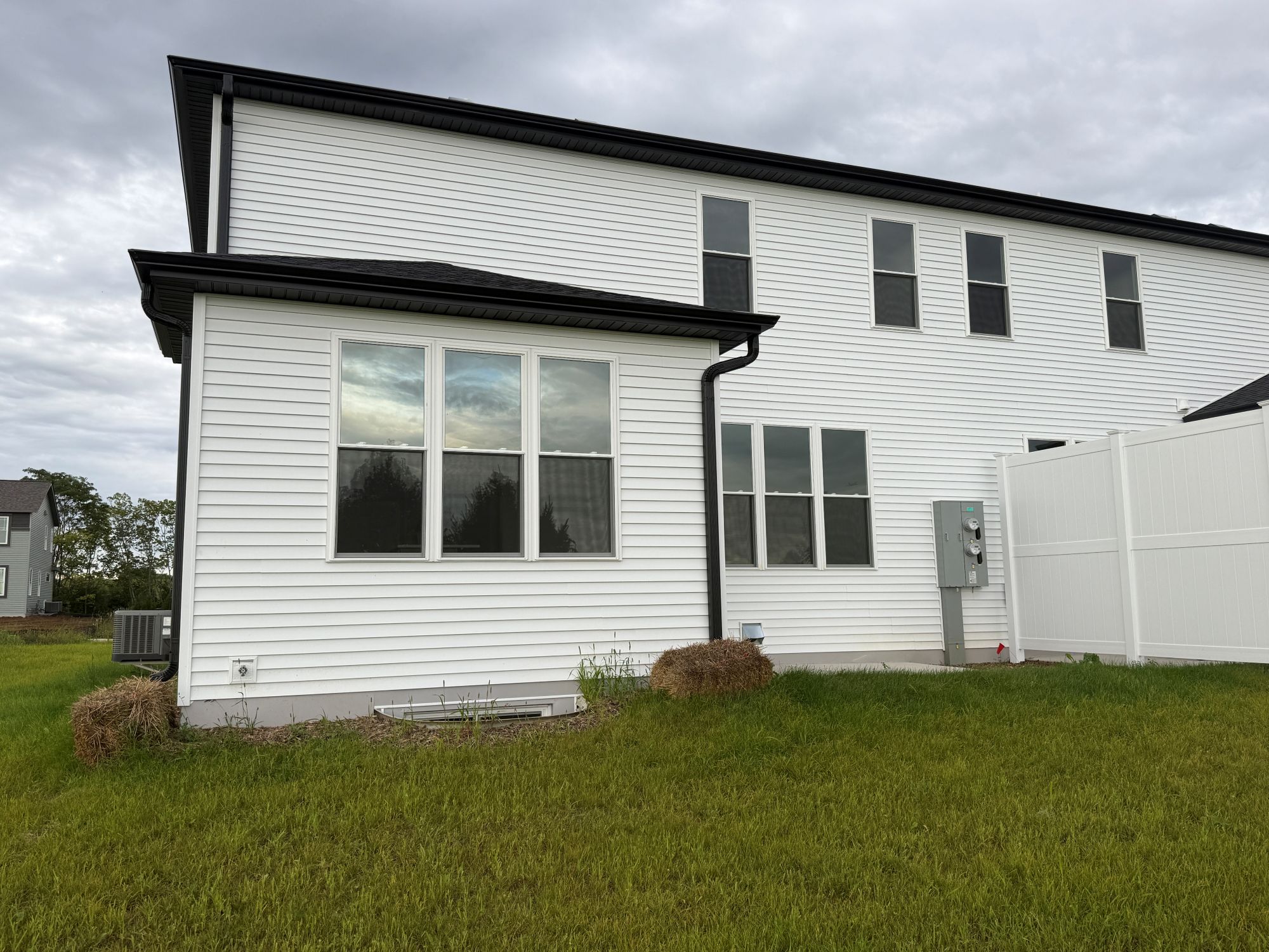 505 Golf Dr, Fairways of Jefferson, Jefferson, Wisconsin, United States 53549, 3 Bedroom Bedrooms, 0 ,2.5 BathroomBathrooms,Home,For Sale,Golf Dr,0,1511