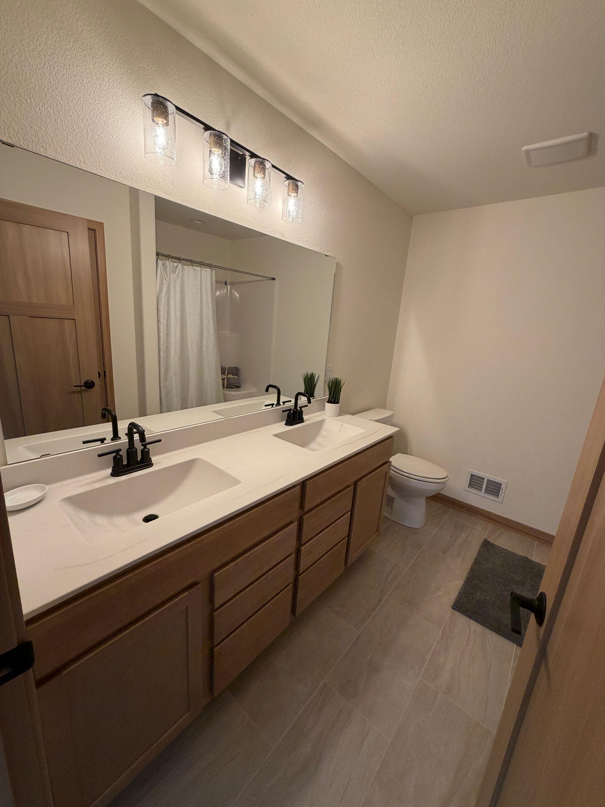 232 W Nelson St, Deerfield, Wisconsin, United States 53531, 4 Bedroom Bedrooms, 0 ,2.5 BathroomBathrooms,Home,For Sale,W Nelson St,0,1526